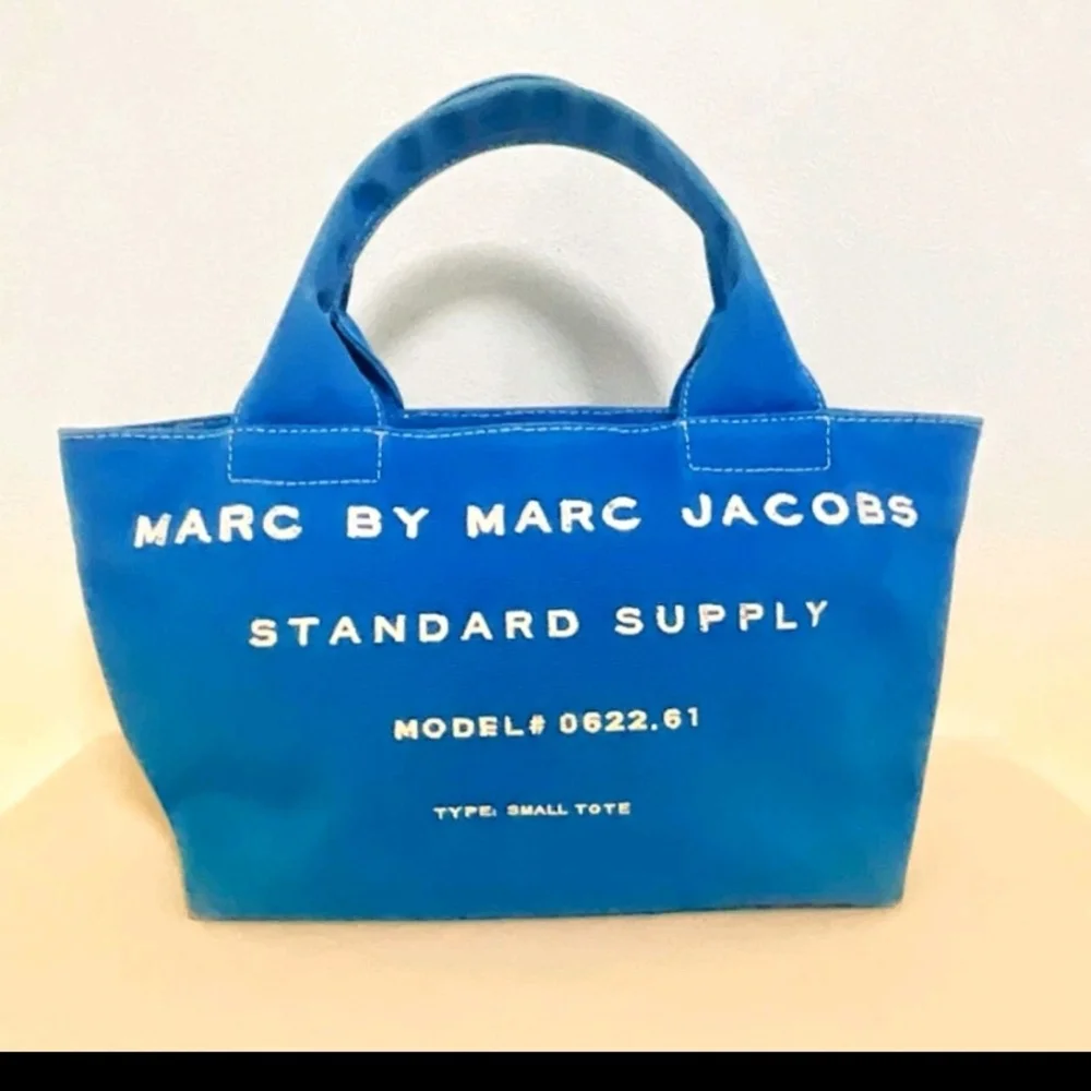 EUC Marc by Marc Jacobs Blue Jean Tote Bag  Preloved Beautiful Bag - Picture 2 of 9